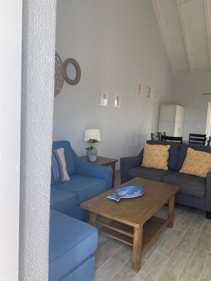 Отель Grace Bay Place Экстерьер фото