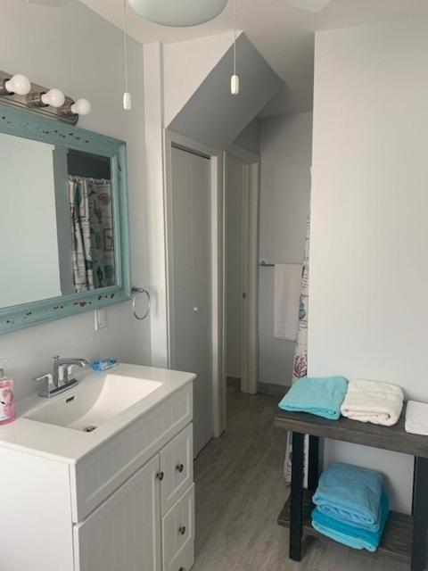 Отель Grace Bay Place Экстерьер фото